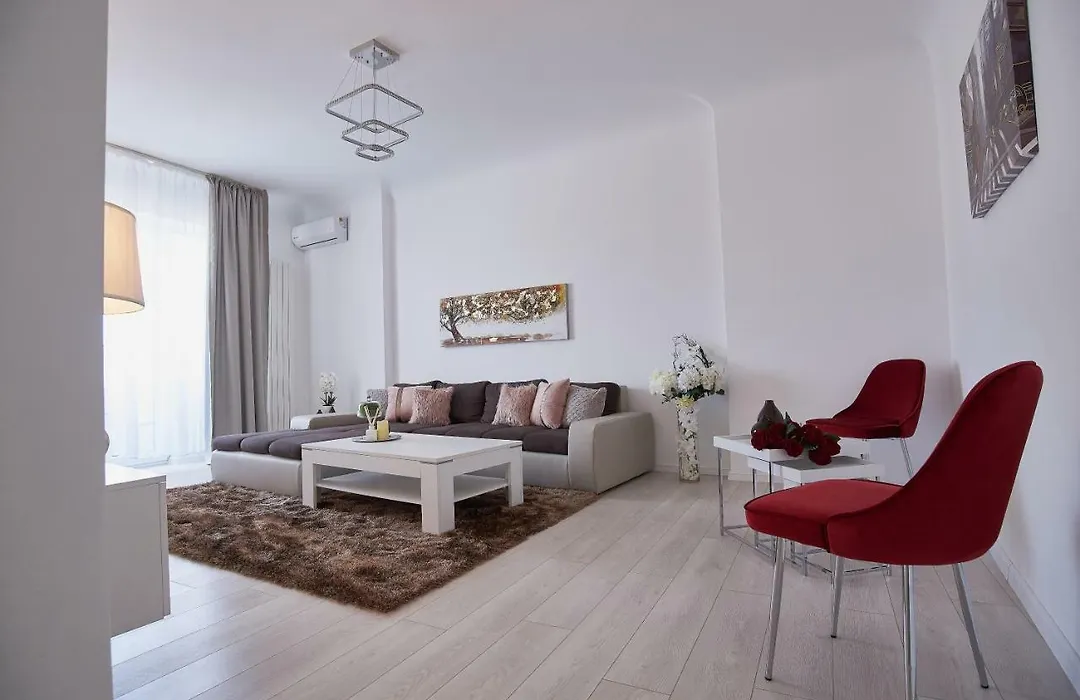 Metropole Apartments Old Town-1